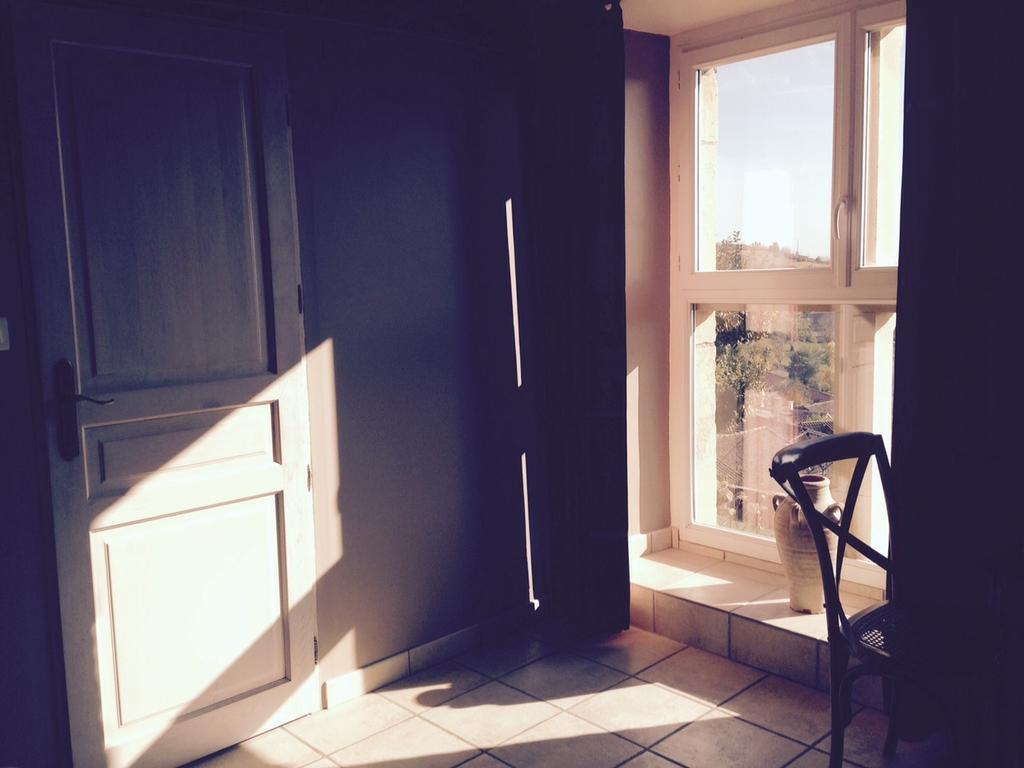Le Vieux Chateau Bed & Breakfast Leynes Room photo